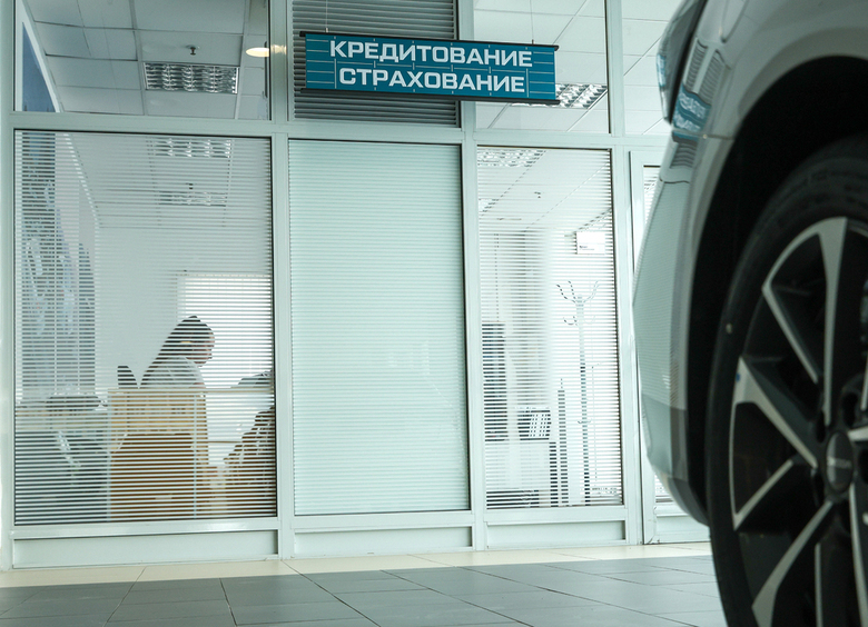 Изображение Россияне резко отказались брать кредиты на автомобили в июле
