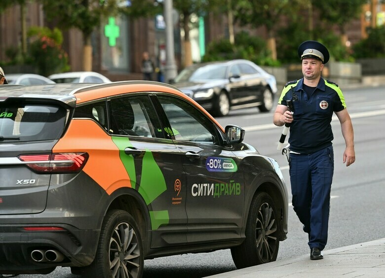 Изображение Водитель каршеринга скрылся после ДТП с автобусом в Краснодаре