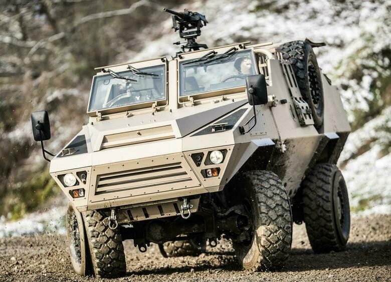 Изображение Renault гадит: бандеровцы получили новейший французский бронеавтомобиль