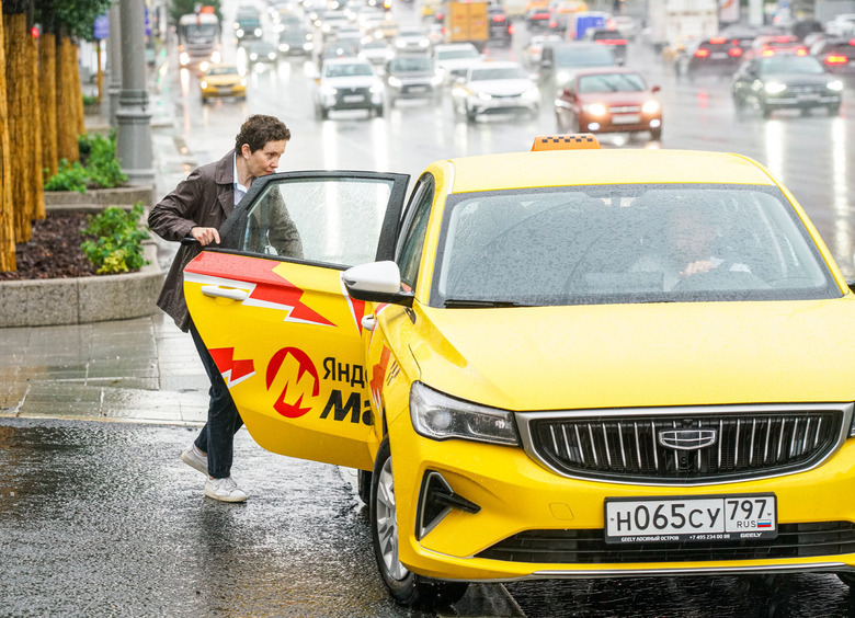Я вас не слышу: комфортно ли ехать с глухонемым таксистом
