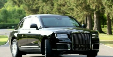 Путин приехал в Пекин на лимузине Aurus