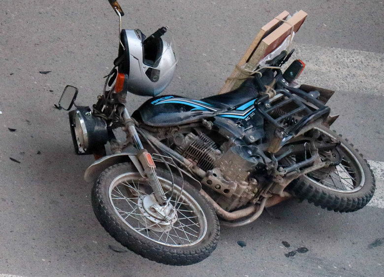 Изображение Пьяный велосипедист устроил ДТП с несовершеннолетним на мопеде