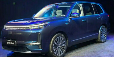 Рассекречена дата мирового дебюта кроссовера Geely Galaxy M9