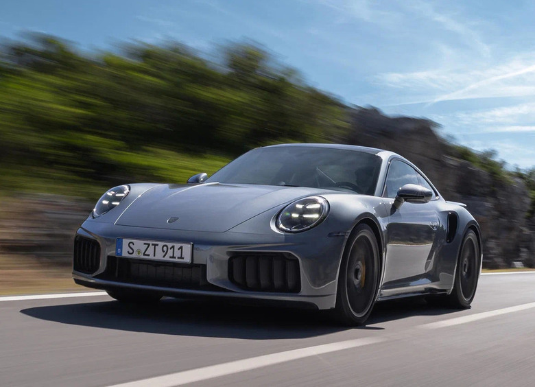 Изображение Дебютировал самый мощный в истории Porsche 911 Turbo S