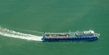 Паромная переправа «Порт Крым» позволит водителям меньше стоять в «пробках»