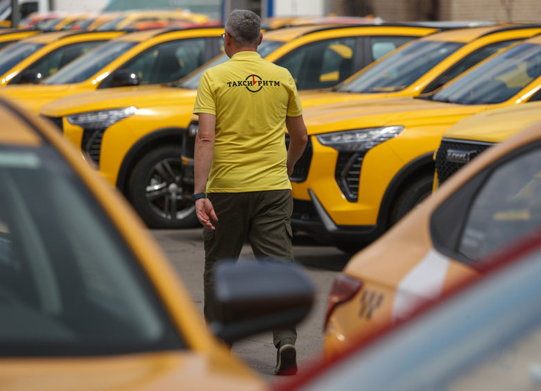 Изображение Названа причина, по которой Россия рискует лишиться 200 000 таксистов