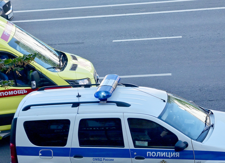 Изображение Трехлетний ребенок попал под колеса иномарки под Астраханью