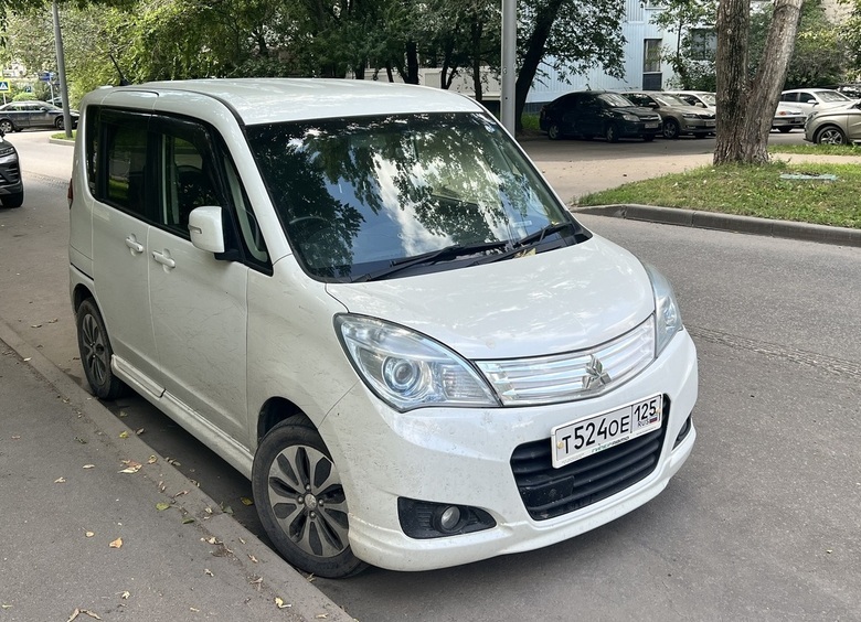 Изображение Запретить нельзя разрешить: почему власть терпит опасные авто с правым рулем