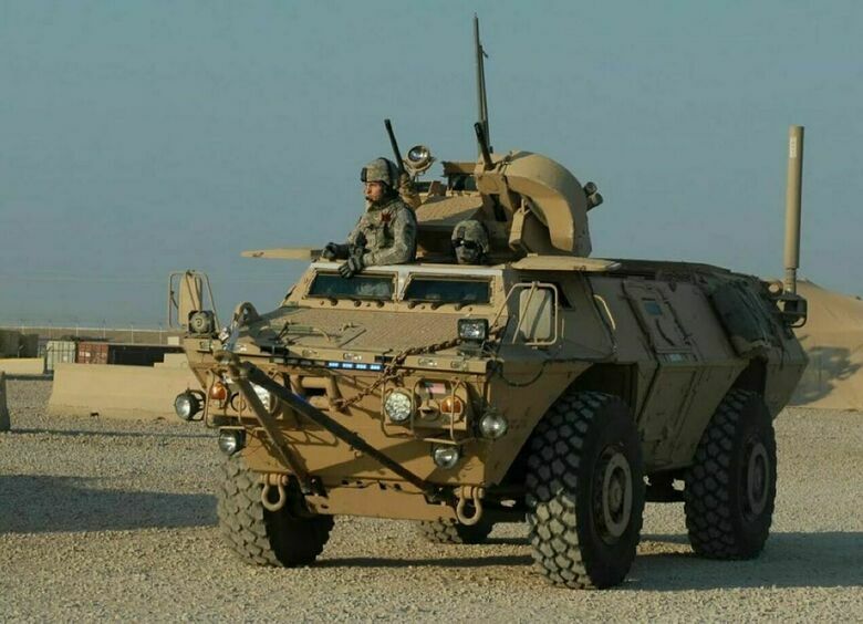 Изображение Кто там за мир: янки снабдят хохла новенькими бронетранспортерами