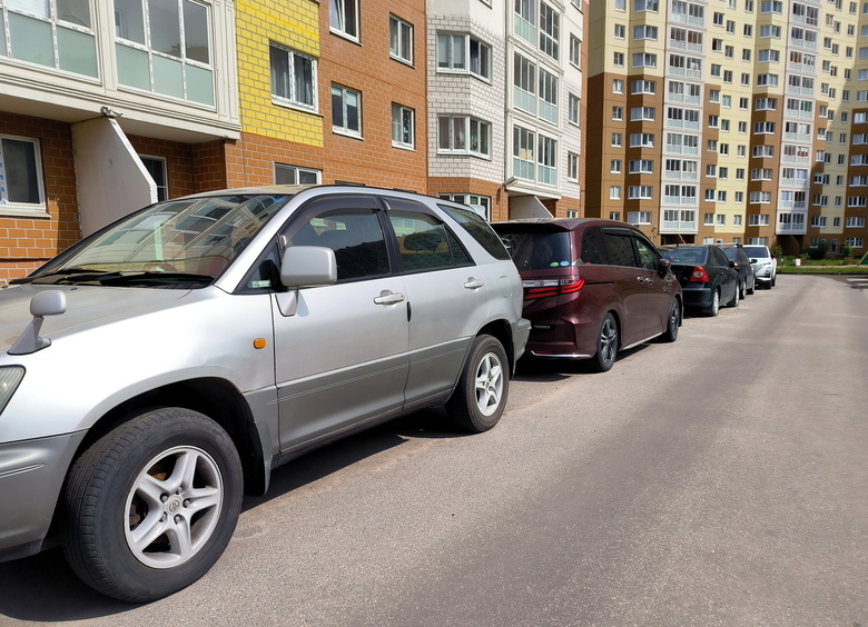 Изображение Метод огораживания: во сколько обойдется самозахват парковочного места в своем дворе