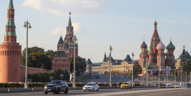 Названа цена самого дорогого машино-места в Москве
