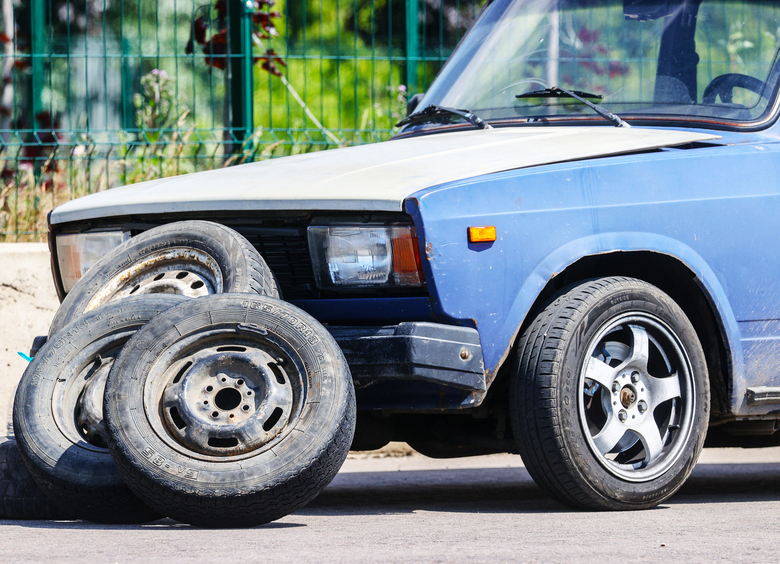 Изображение Подстаканник в «классику»: умельцы решили давнюю проблему владельцев «Жигулей»