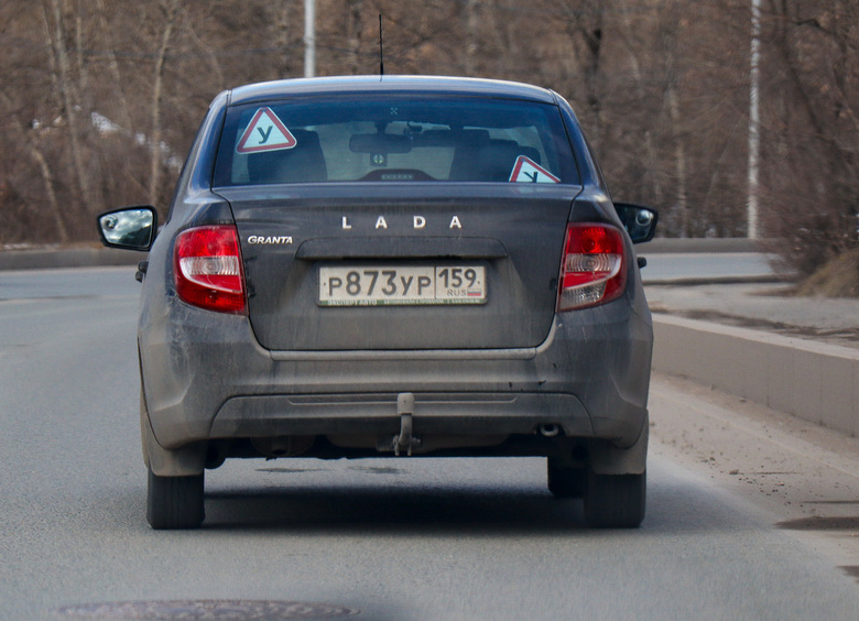 Изображение «Десятилетка» за «лям» и желательно «Гранта»: какие авто с пробегом выбирают россияне