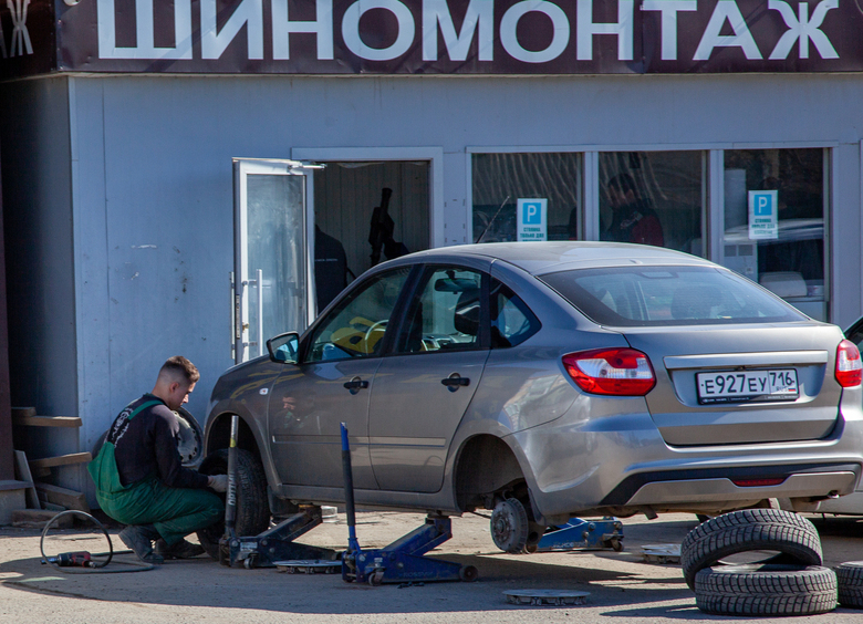 Изображение Автомобилистам Москвы назвали лучшее время для смены летних шин на зимние