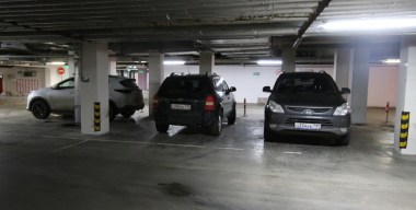 Цены на парковочные места в Москве выросли на 18%