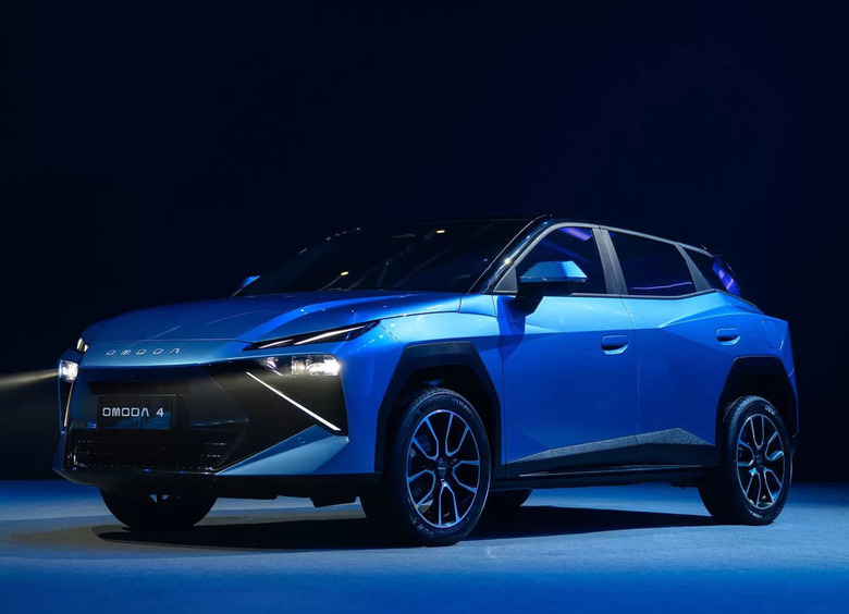 Изображение В Россию приедет «кибермеханический» кроссовер Omoda C4