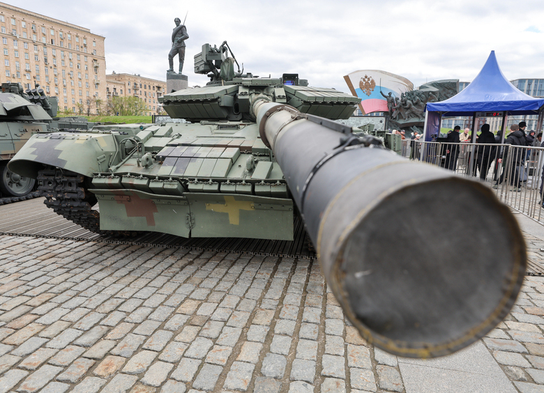 Изображение Била, била — не добила: почему у бандеровцев никак не кончаются танки семейства Т-64