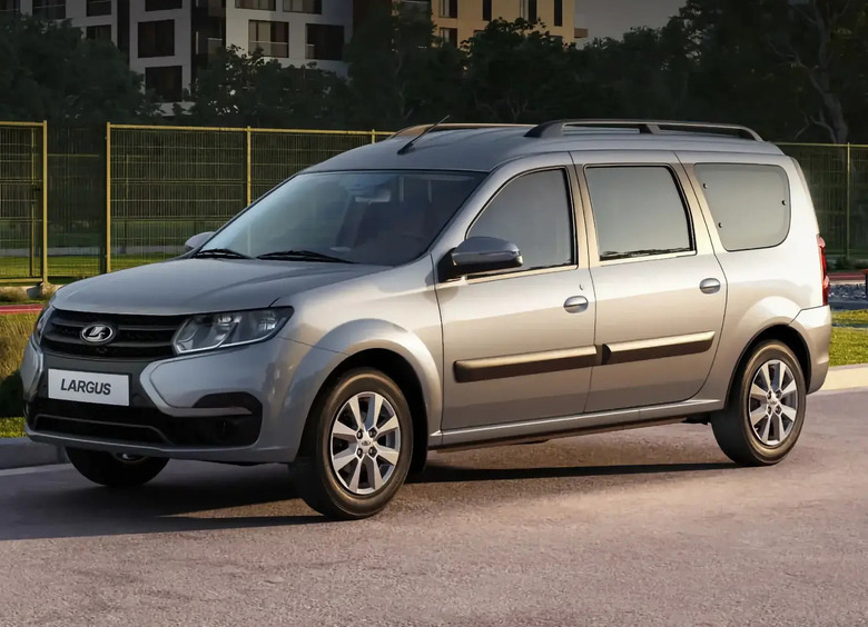 Изображение Продажи LADA Largus приостановили из-за риска проблем с рулевым управлением