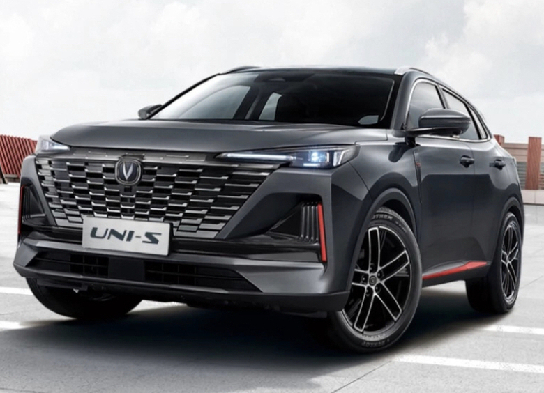 Изображение Новая версия кроссовера Changan Uni-S приехала к российским дилерам