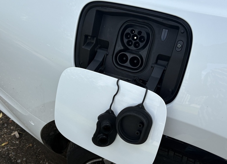 Изображение Последний камень в огород: Китай закрывает тему электромобилей