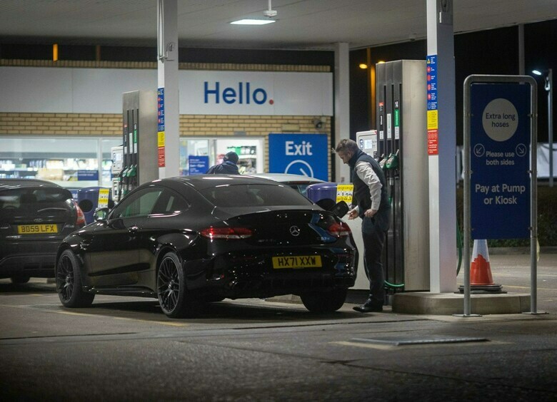 Изображение Отчаявшийся отец-рецидивист воровал топливо, чтобы увидеться с детьми