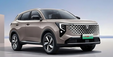 Премьера гибридного Changan CS55 Plus прошла в Китае