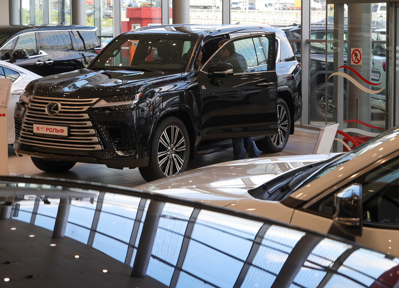 Изображение Продажи новых машин в России за октябрь признали лучшими в 2025 году