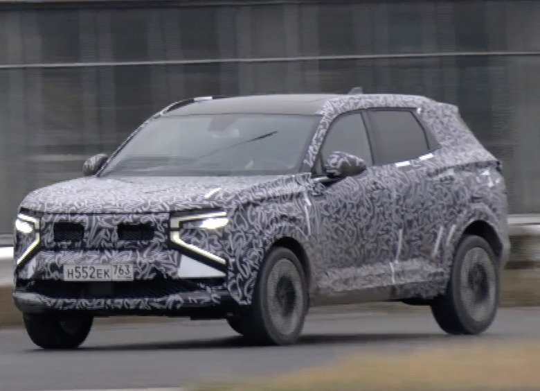 Изображение Новейший кроссовер LADA Azimut выехал на тестовый полигон