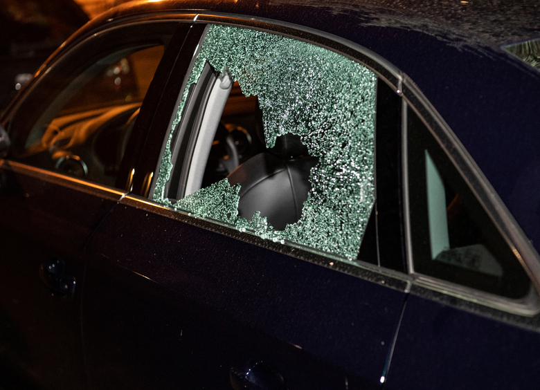 Изображение Неизвестный стрелок терроризирует автовладельцев в Барнауле