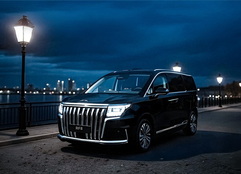 Изображение JAC открыл в России прием предзаказов на минивэн RF8