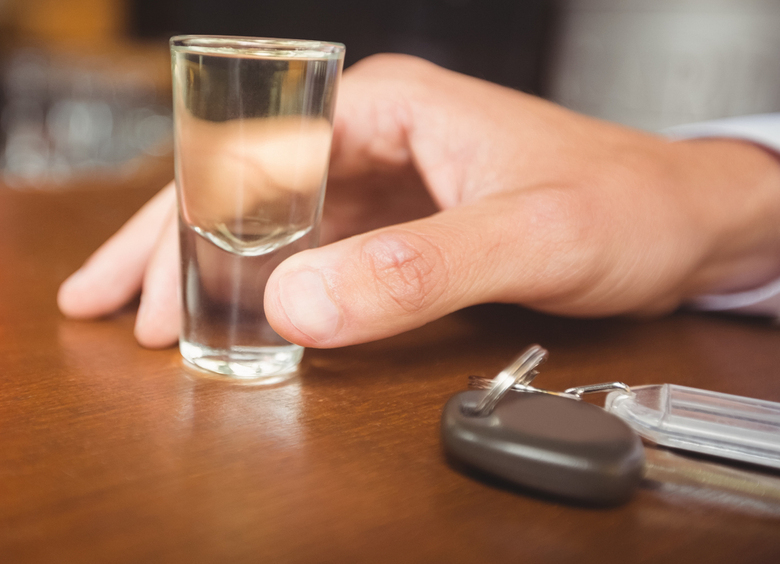 Изображение Пьяный юноша угнал у матери автомобиль и попал в ДТП в Пензенской области