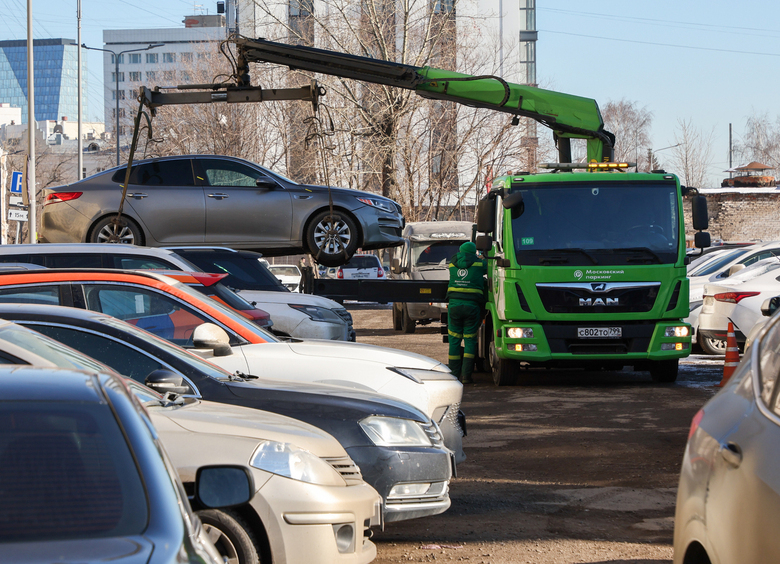 Изображение Около 22 тыс. машин в Москве повторно возвращали на штрафстоянки