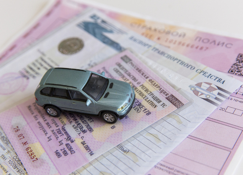 Синдром Ларисы Долиной: авто с пробегом стало опасно покупать так же, как и квартиры