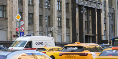 Российским таксистам разрешат работать на нелокализованных машинах до 2033 года