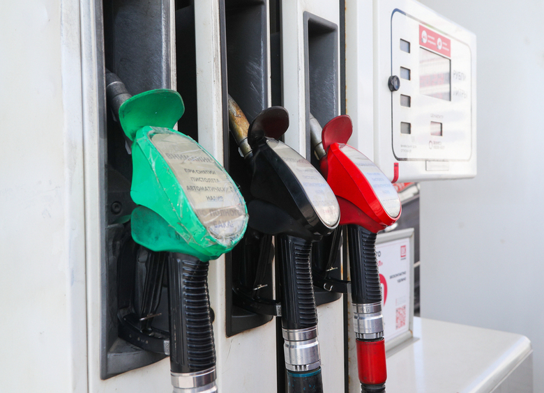 Изображение Российские авто проверят 92-м бензином с повышенной долей этилового спирта