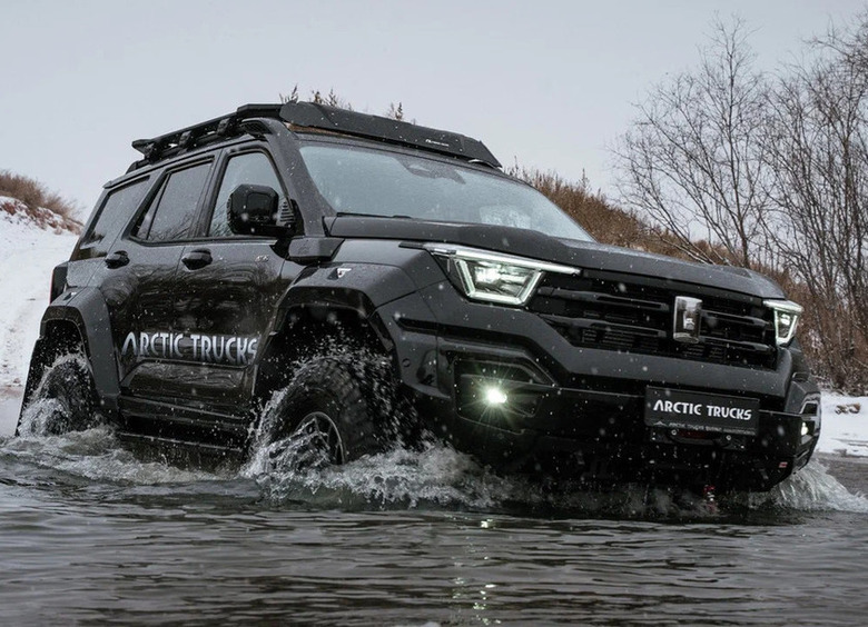 Изображение Компания Arctic Trucks добавила хардкора внедорожнику Tank 400