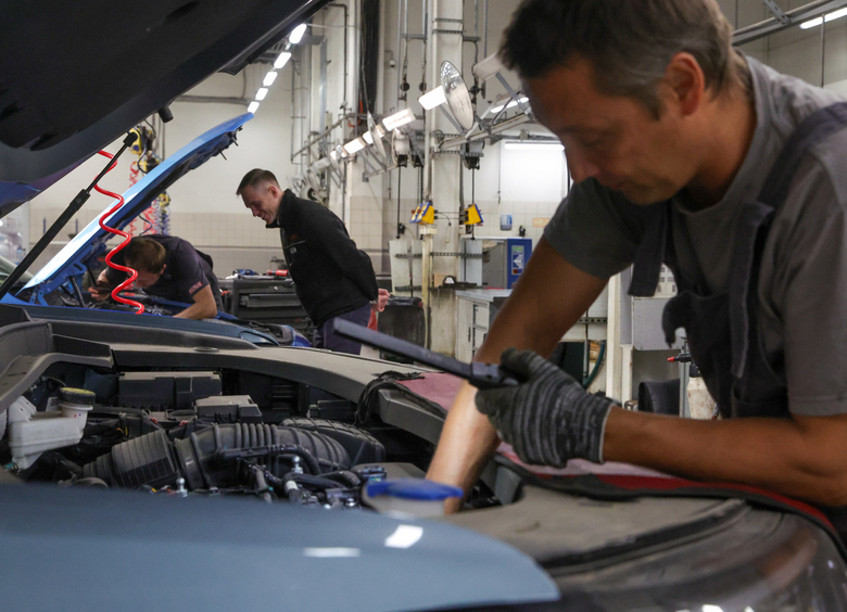 5 расходников и жидкостей, которые водители меняют в 2 раза чаще, чем нужно