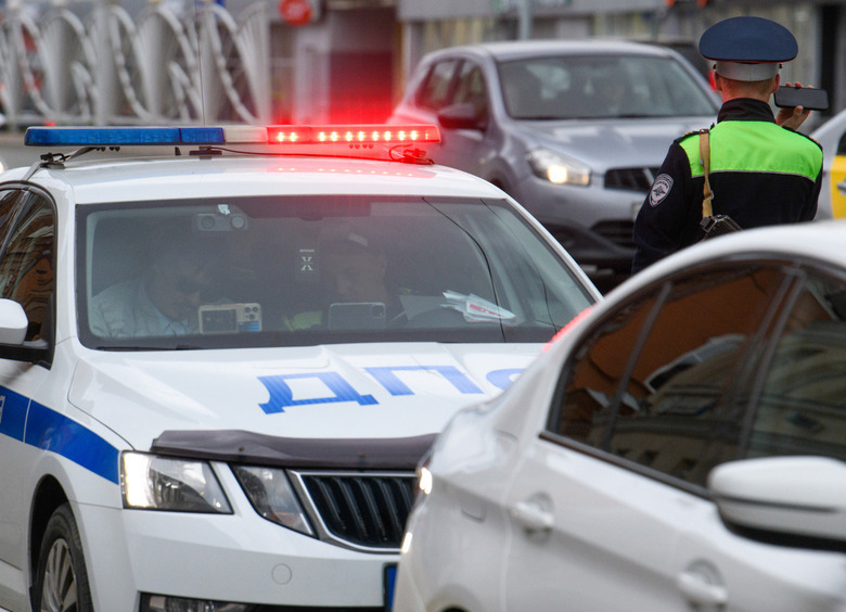 Изображение Юноша без «прав» угнал автомобиль гостя своей матери в Бурятии