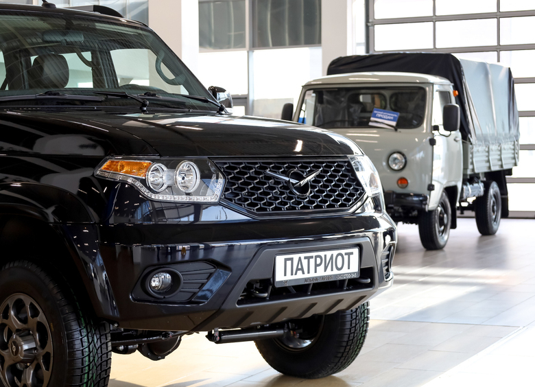 Изображение УАЗ первым в России адаптирует свои моторы к 92-му бензину с 10% этанола