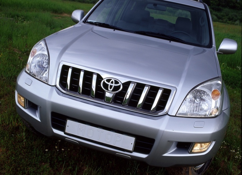 Изображение В Россию вернулся Toyota Land Cruiser Prado