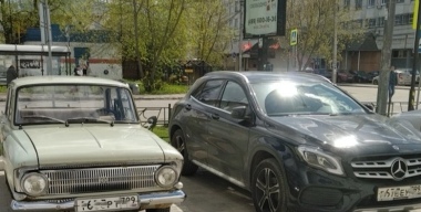 Каждый день на винтаже: как чувствует себя в столичном трафике «Москвич-412»