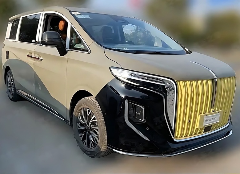 Изображение На дорожные тесты выехал обновленный минивэн Hongqi HQ9