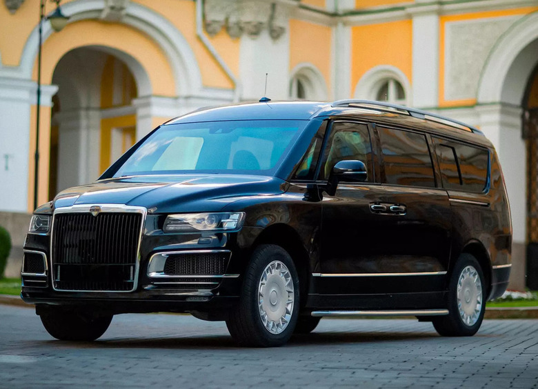 Изображение Названы официальные сроки запуска Aurus Arsenal на российском рынке