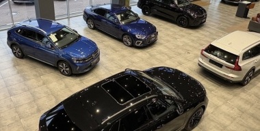 Грязные игры: что делать, если купленная у дилера новая машина оказалась битой