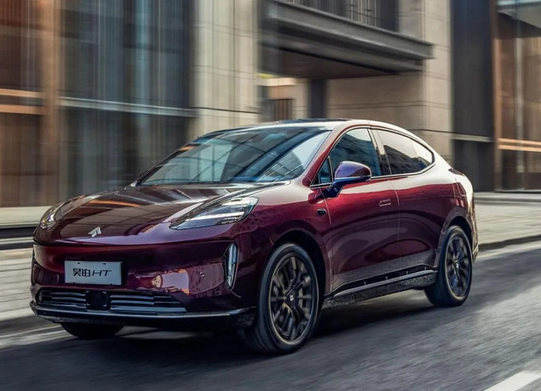 Изображение Названы сроки появления в России «бюджетного» кроссовера GAC Hyptec HT