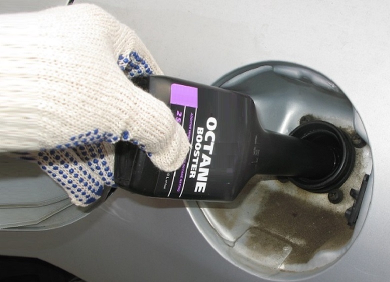 Изображение Страсти по бензину, или Можно ли своими руками «забодяжить» в баке авто АИ-95