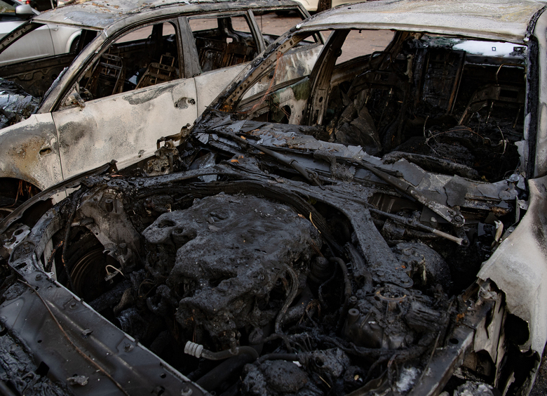 Изображение Мужчина сжег более 20 автомобилей за дозу наркотиков во Владивостоке