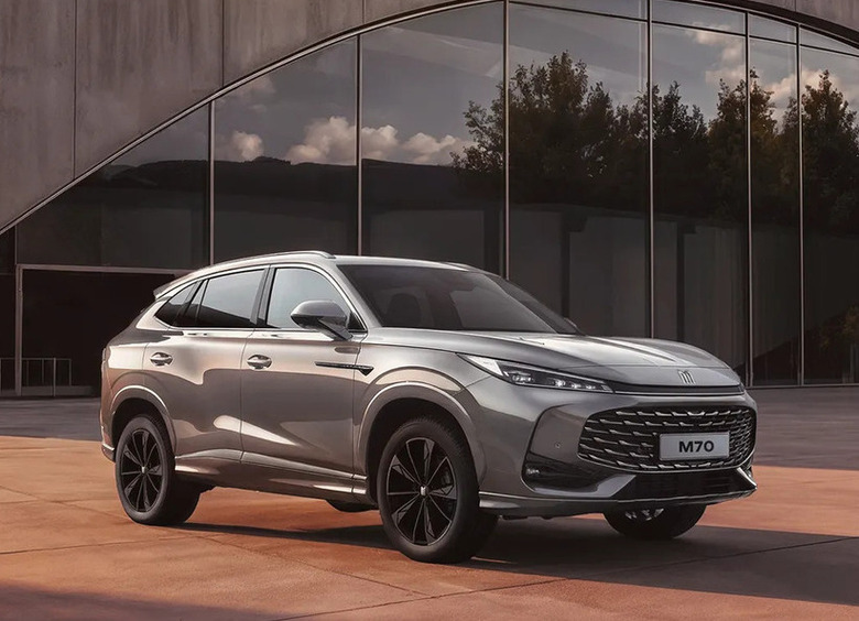 В России запустили производство кроссоверов «Москвич М70» и «Москвич М90»