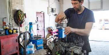 Еще походит: перекупы стали массово скупать сломанные и заклинившие автомобильные моторы