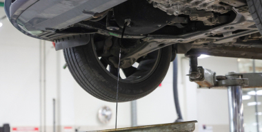 Со своим нельзя: стоит ли при ремонте авто на СТО самому покупать детали